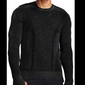 Under Armour intelli-knit long sleeved top XL